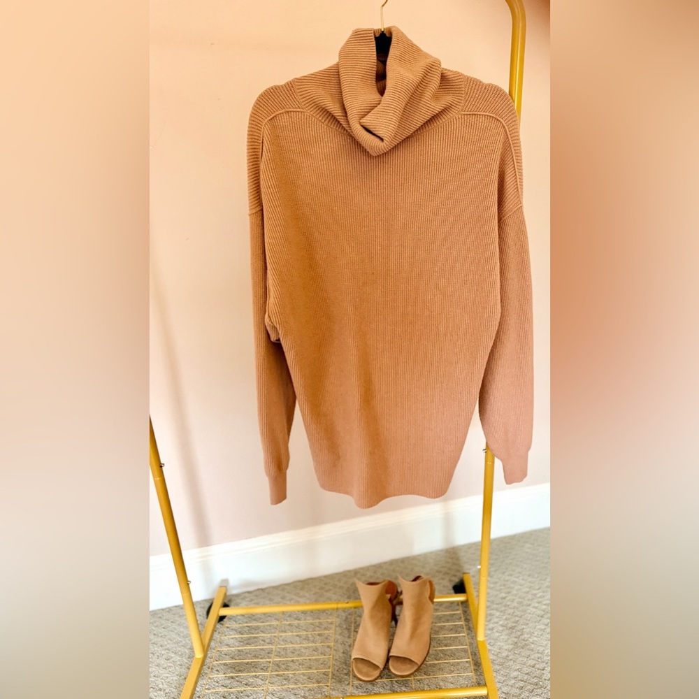 Free People Blush Pink Oversized Fall Ribbed Turtleneck Sweater Size Smal